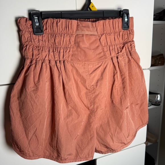 FP Movement by Free People Women's Peach Athletic Sport Shorts Size Large - Picture 6 of 8